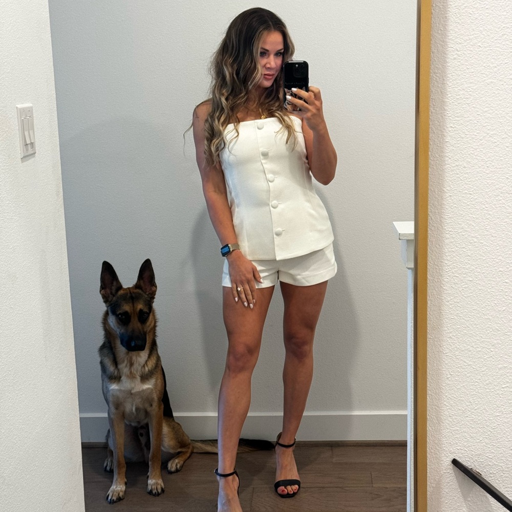 Ciao Lucia White Linen Set